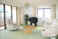 2ベッドルーム高層階角部屋 リビングルーム